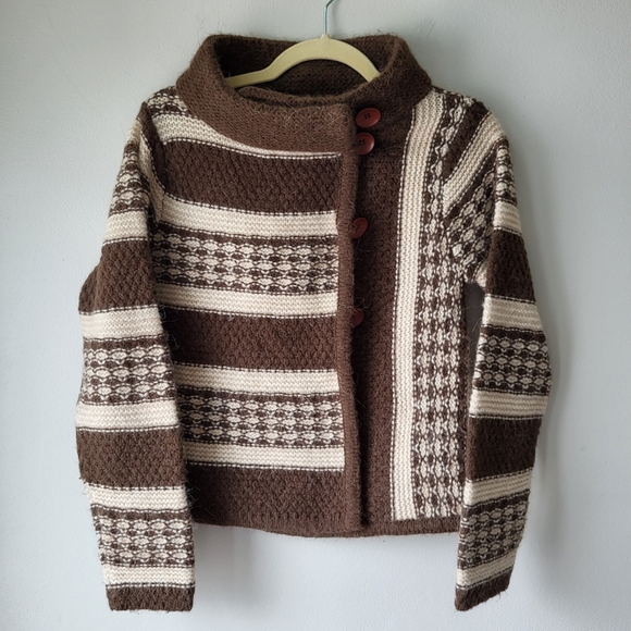 Lucy & Laurel Sweaters - Lucy & Laurel cable knit button up brown cream pattern cardigan 30% alpaca Sz S